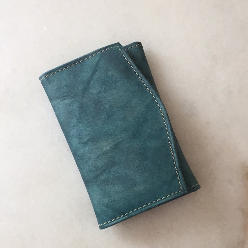 6 Key Wallet - Blue Vinyl
